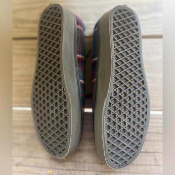 Plaid vans size 7 - Picture 4 of 5
